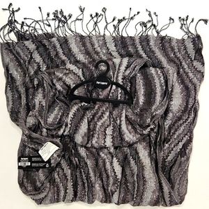 NEW!! Pier 1 Imports Gorgeous Metallic Silver & Gray Large Scarf Wrap